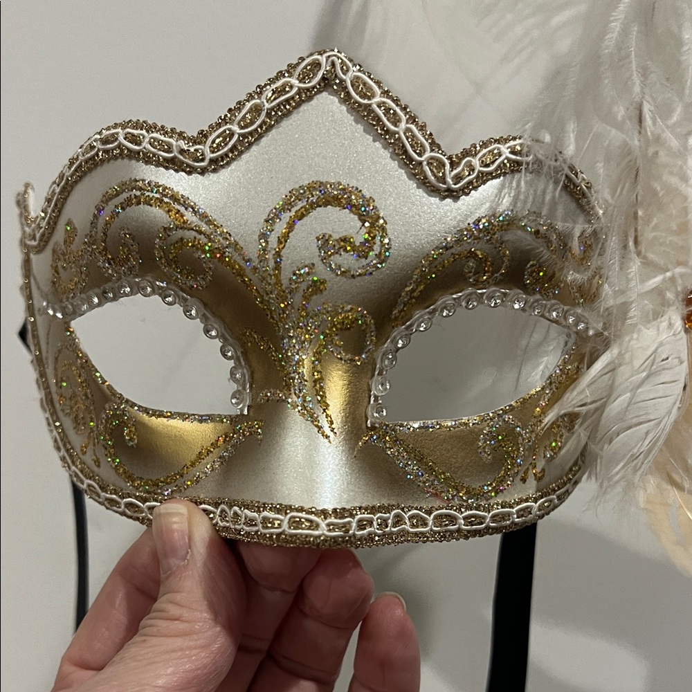 Elegant Gold and White Masquerade Mask